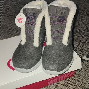 Ryka Charcoal and Cream Memory Foam Boots